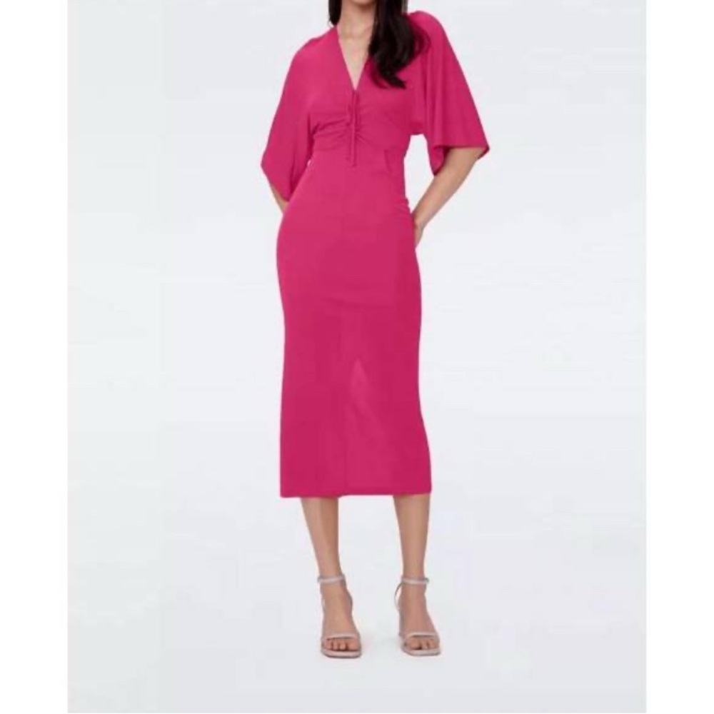 Diane Von Furstenburg Valerie Dress in Bright Berry Size Small NWT